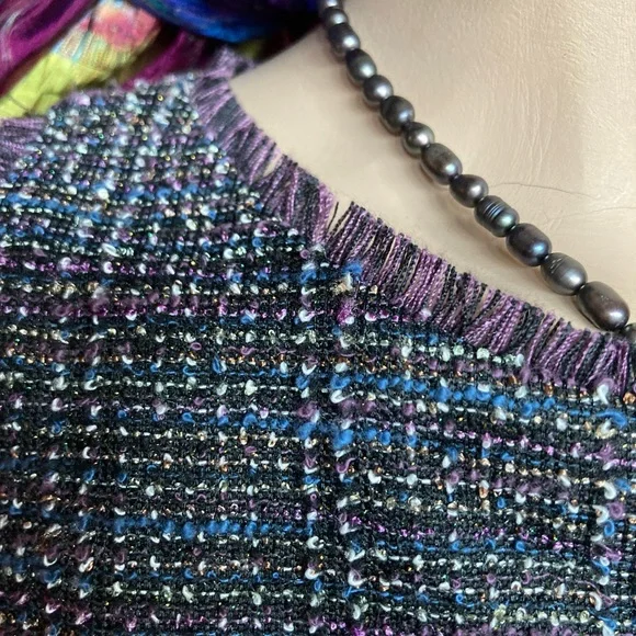 This is a brand-new dress from Ann Taylor Loft. Size 8 grey/plum tweed. Lined. - Picture 4 of 7